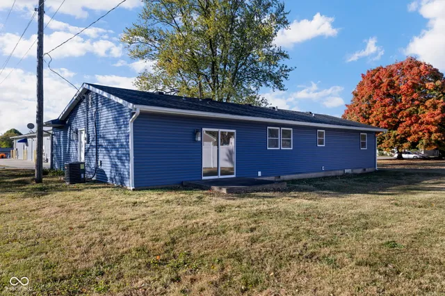 $229,900 | 223 Circle Drive, Bainbridge, IN 46105