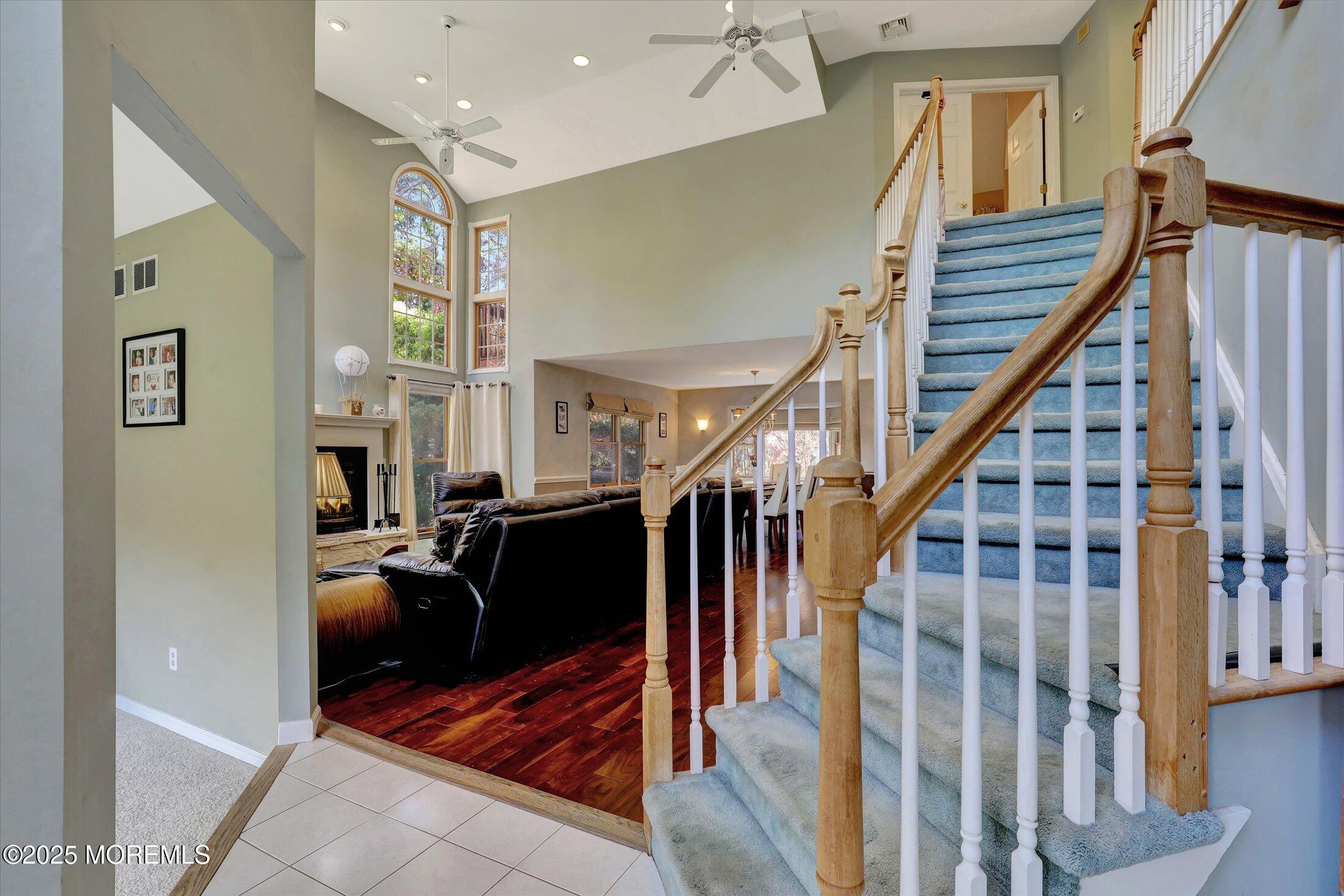 9 Rutherford Court Jackson, NJ 08527 - Photo 7 of 47 07-Foyer