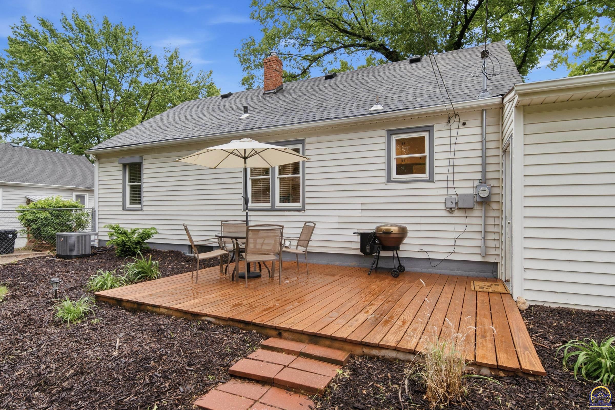 3226 Southwest Munson Avenue Topeka, KS 66604 - Photo 20 of 20