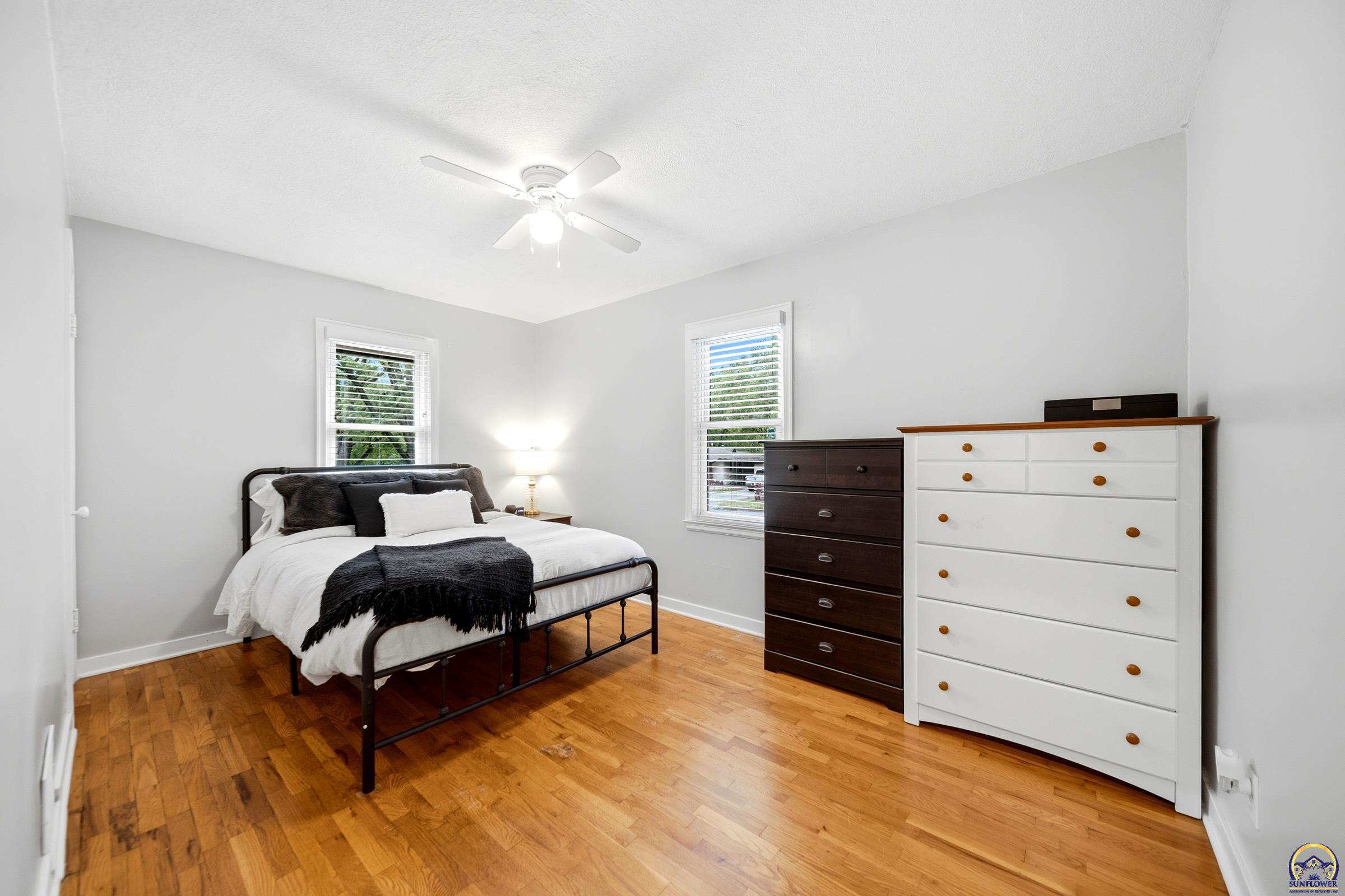 3226 Southwest Munson Avenue Topeka, KS 66604 - Photo 10 of 20