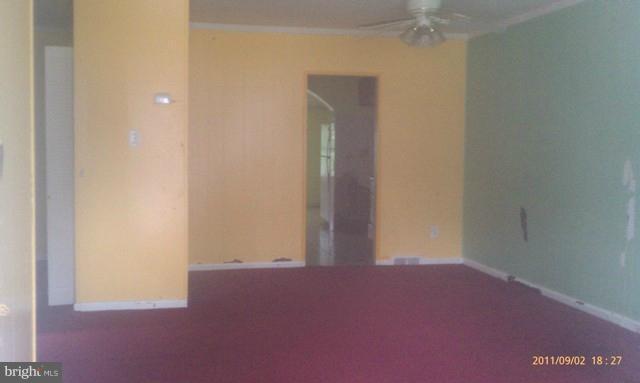 7756 Normandy Road Hyattsville, MD 20785 - Photo 3 of 9 Living Room