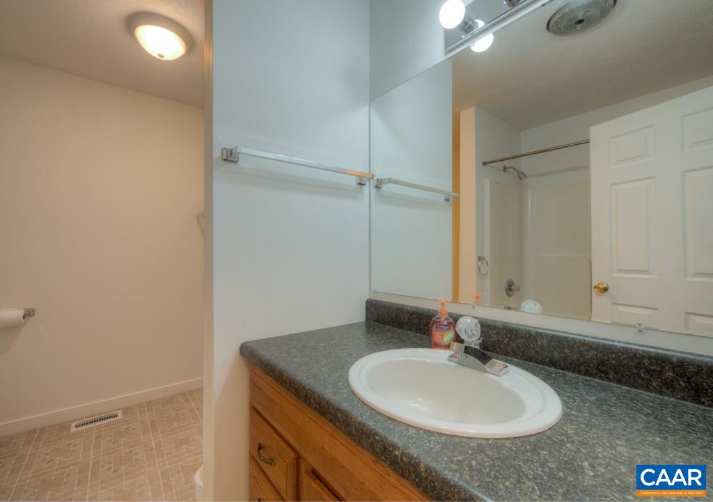 484 Deer Path Road Stanardsville, VA 22973 - Photo 19 of 30 Gallery Image 19