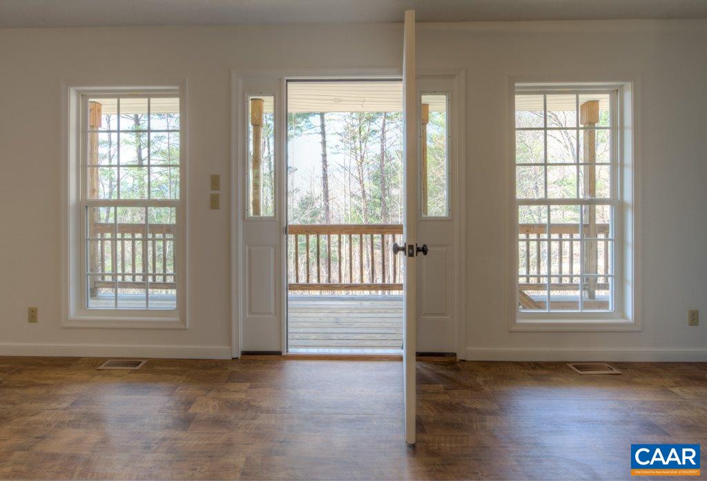 484 Deer Path Road Stanardsville, VA 22973 - Photo 5 of 30 Gallery Image 5
