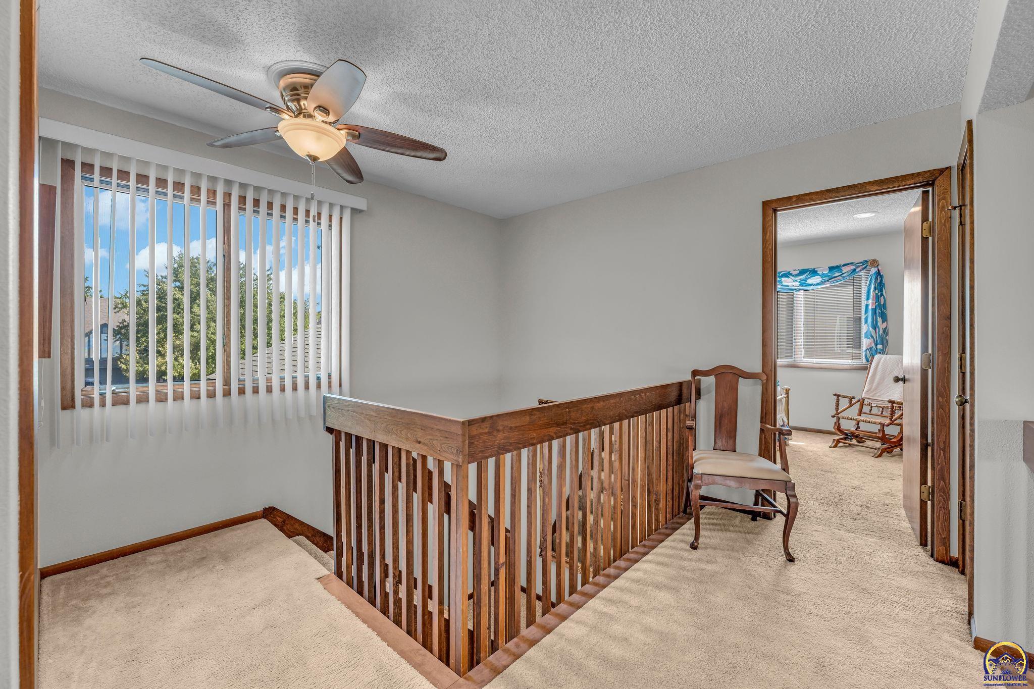 3019 Southwest Arrowhead Road Topeka, KS 66614 - Photo 12 of 25