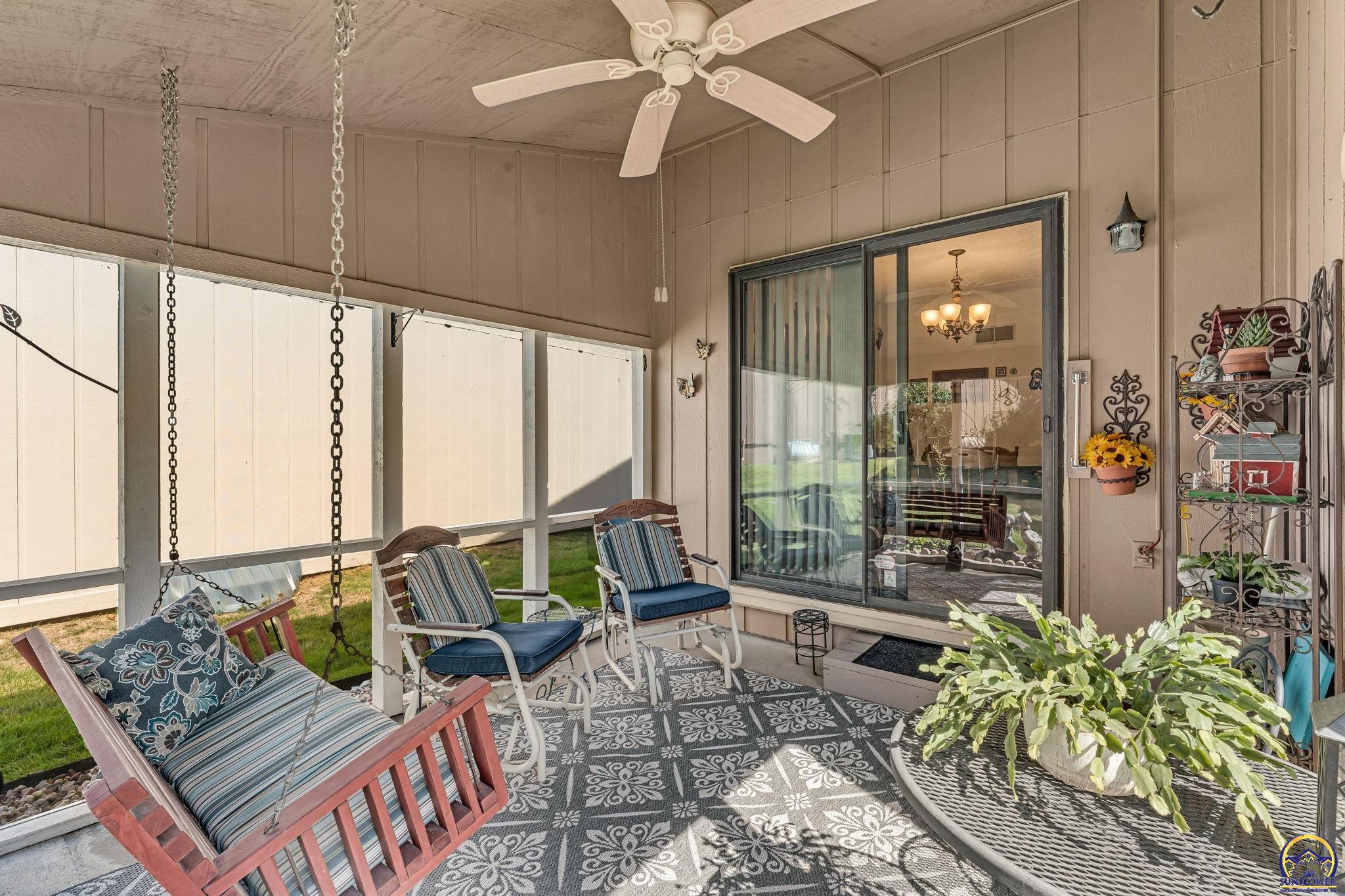 3019 Southwest Arrowhead Road Topeka, KS 66614 - Photo 6 of 25