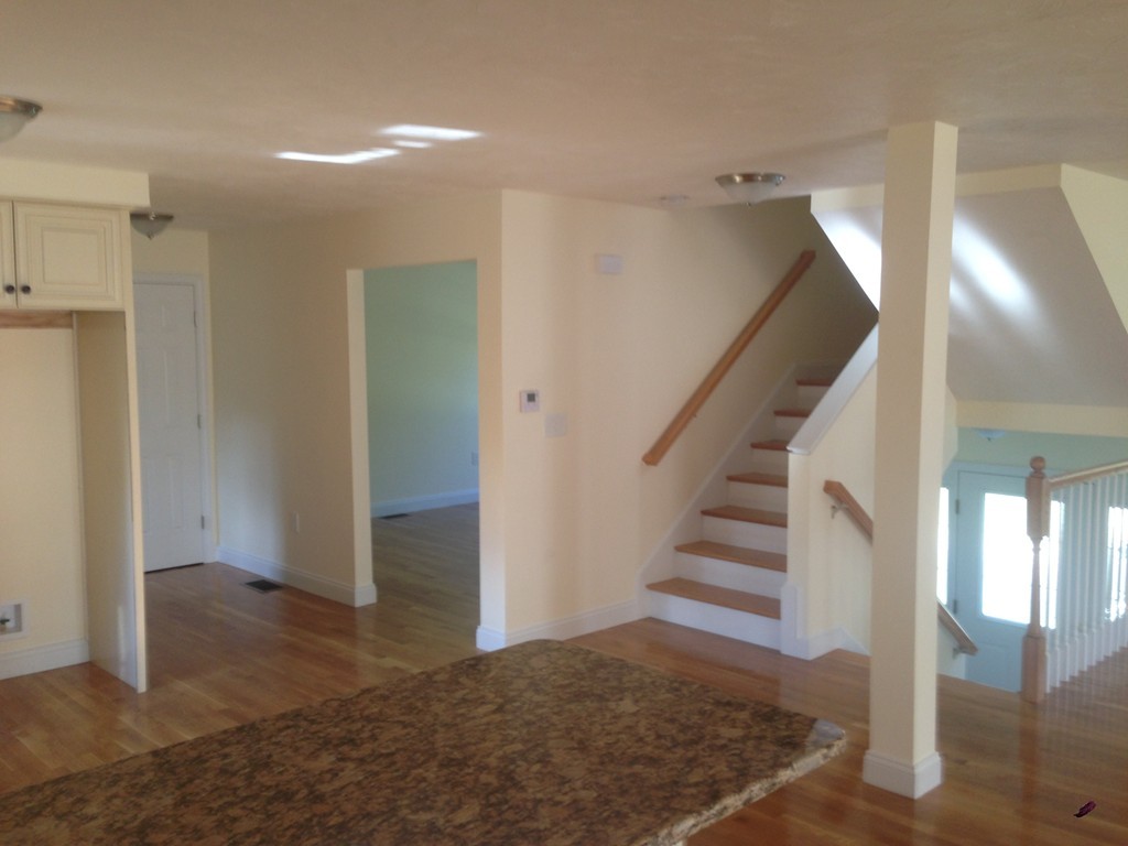 15 Kansas Road Tewksbury, MA 01876 - Photo 5 of 25 Gallery Image 5