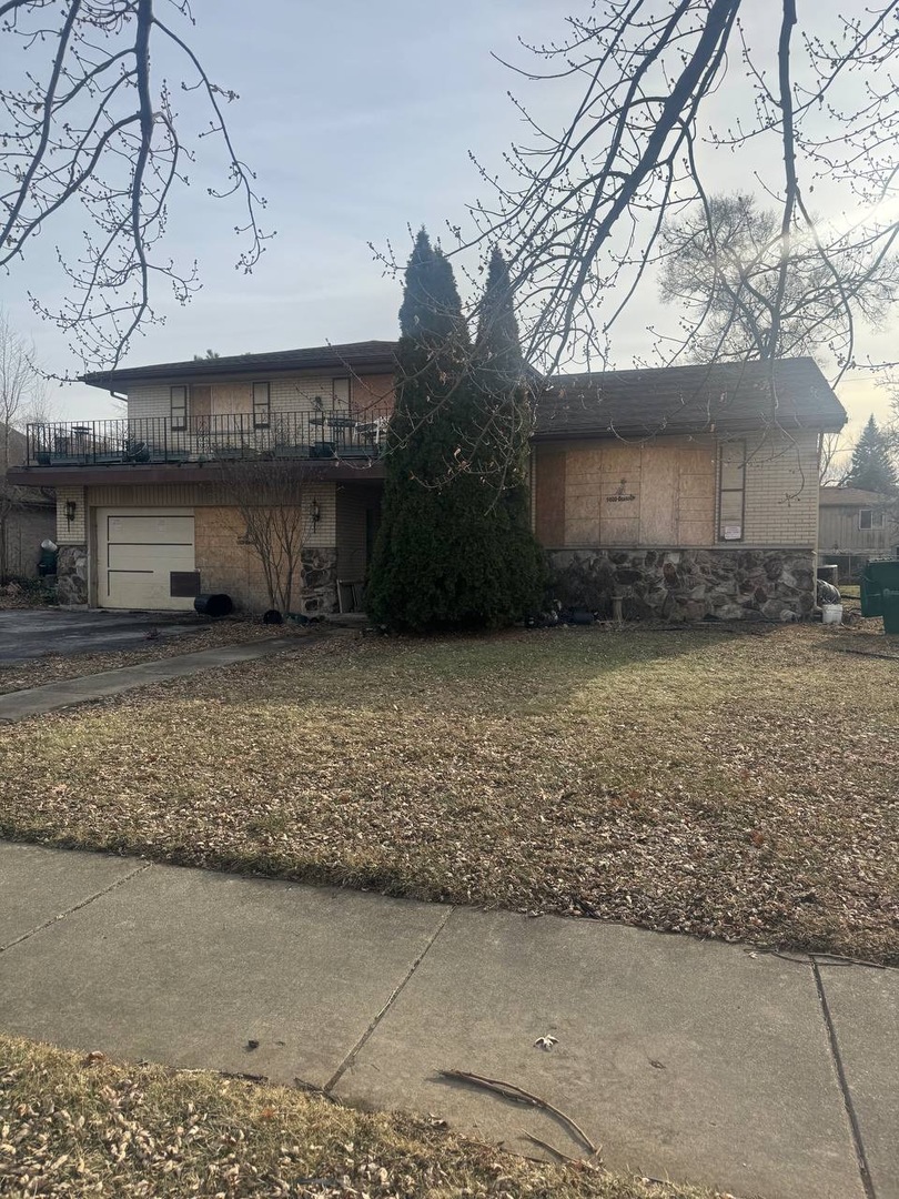 5727 82nd Street Burbank, IL 60459 - Photo 2 of 5