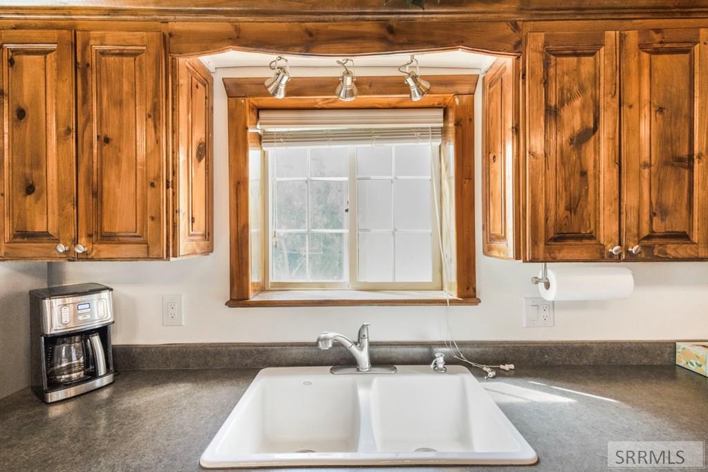 6013 Nounan Road Montpelier, ID 83254 - Photo 15 of 62