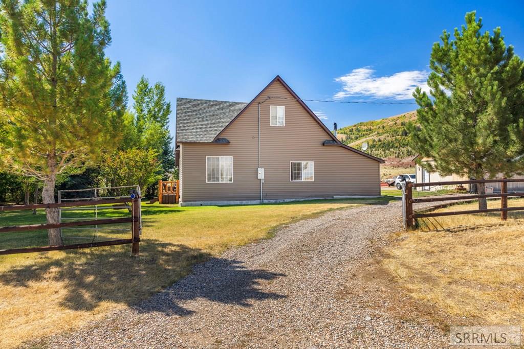 6013 Nounan Road Montpelier, ID 83254 - Photo 2 of 62