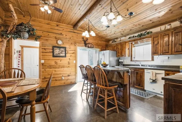 $450,000 | 6013 Nounan Road, Montpelier, ID 83254