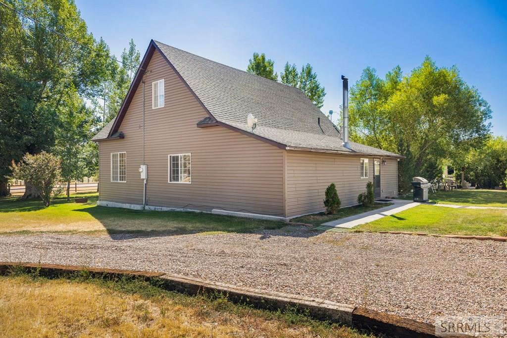 6013 Nounan Road Montpelier, ID 83254 - Photo 3 of 62