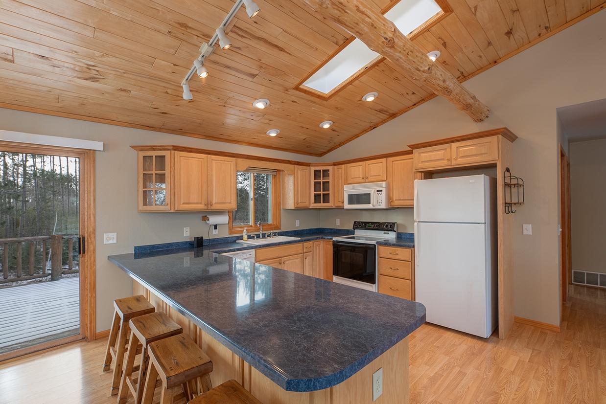 2604 Cth C Rhinelander, WI 54501 - Photo 3 of 26 Gallery Image 3