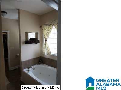 1868 Parc Ridge Circle Warrior, AL 35180 - Photo 13 of 22