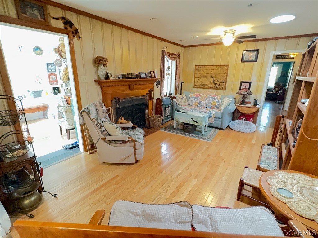 12001 Sunset Drive Ashland, VA 23005 - Photo 9 of 40 a living room with furniture and a fireplace