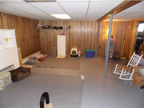82 Gold Street Manchester, NH 03103 - Photo 14 of 19 Gallery Image 14