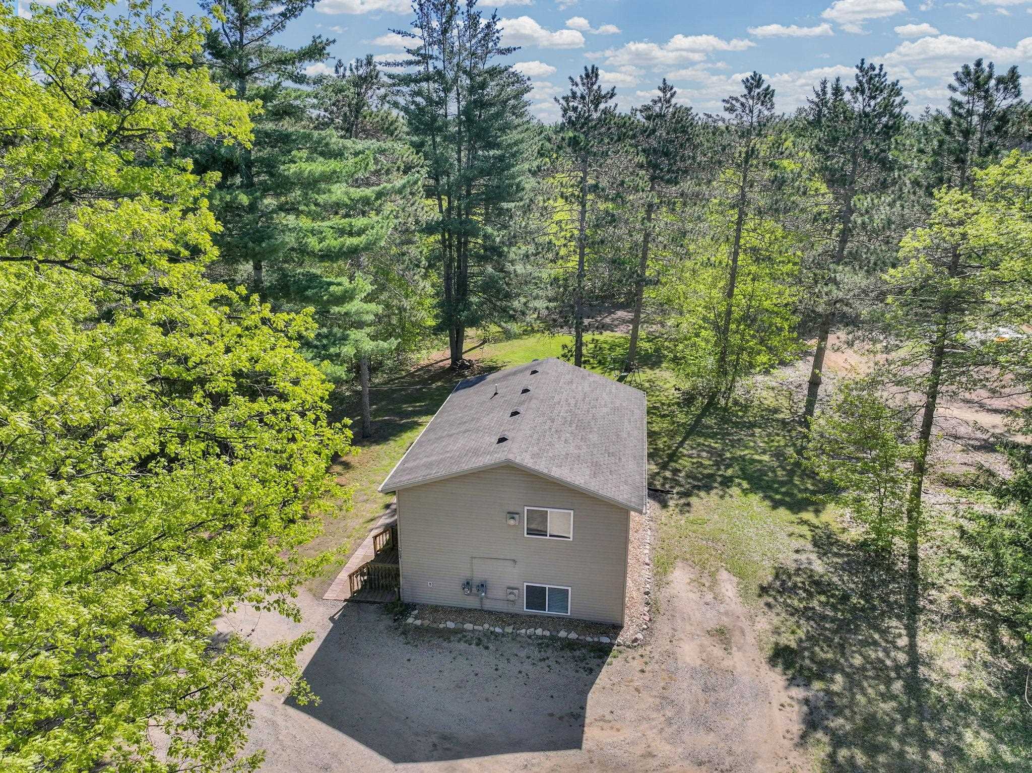 2897 South 39 Road Cadillac, MI 49601 - Photo 33 of 37