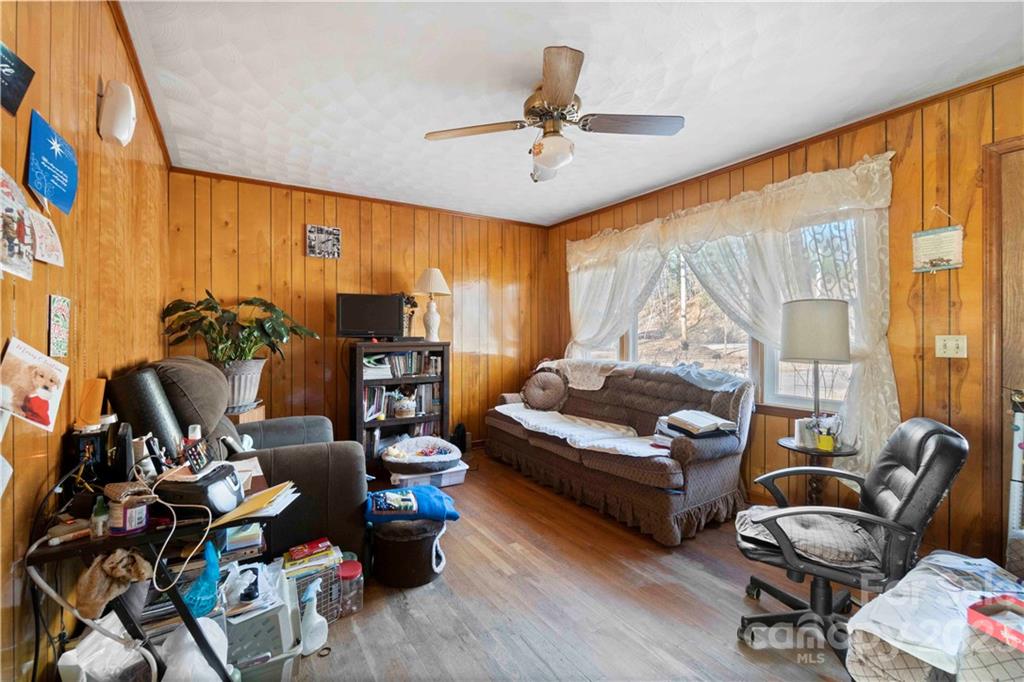 2630 Enola Road Morganton, NC 28655 - Photo 11 of 13 Gallery Image 11