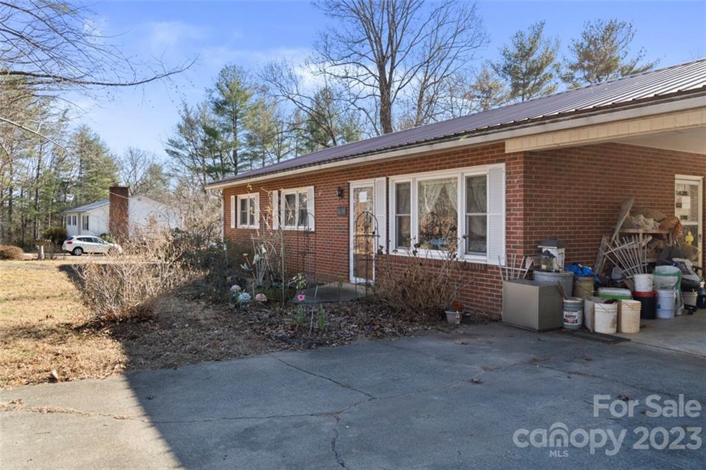 2630 Enola Road Morganton, NC 28655 - Photo 3 of 13 Gallery Image 3