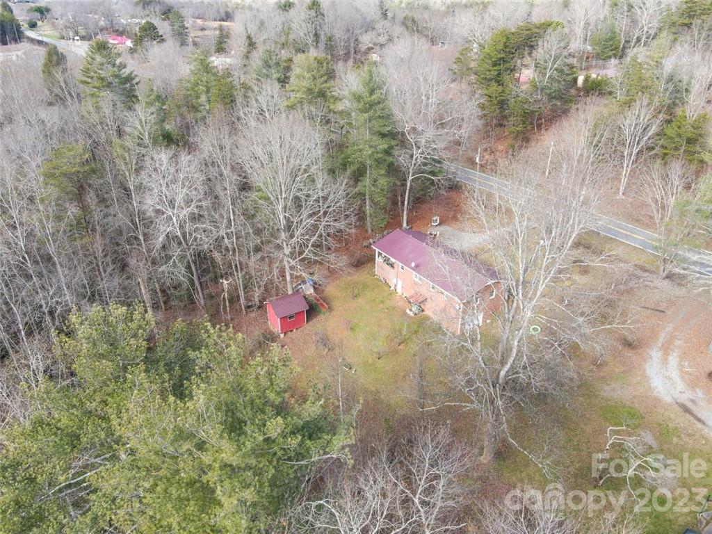 2630 Enola Road Morganton, NC 28655 - Photo 5 of 13 Gallery Image 5