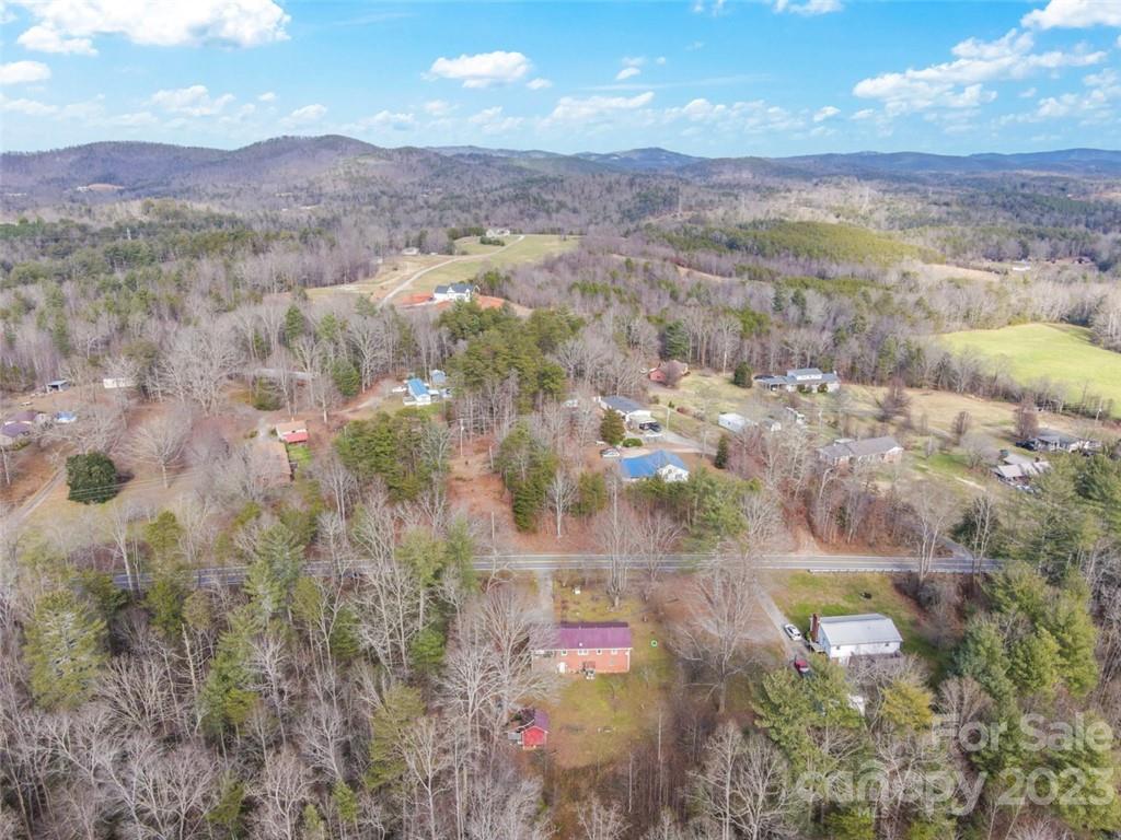 2630 Enola Road Morganton, NC 28655 - Photo 6 of 13 Gallery Image 6
