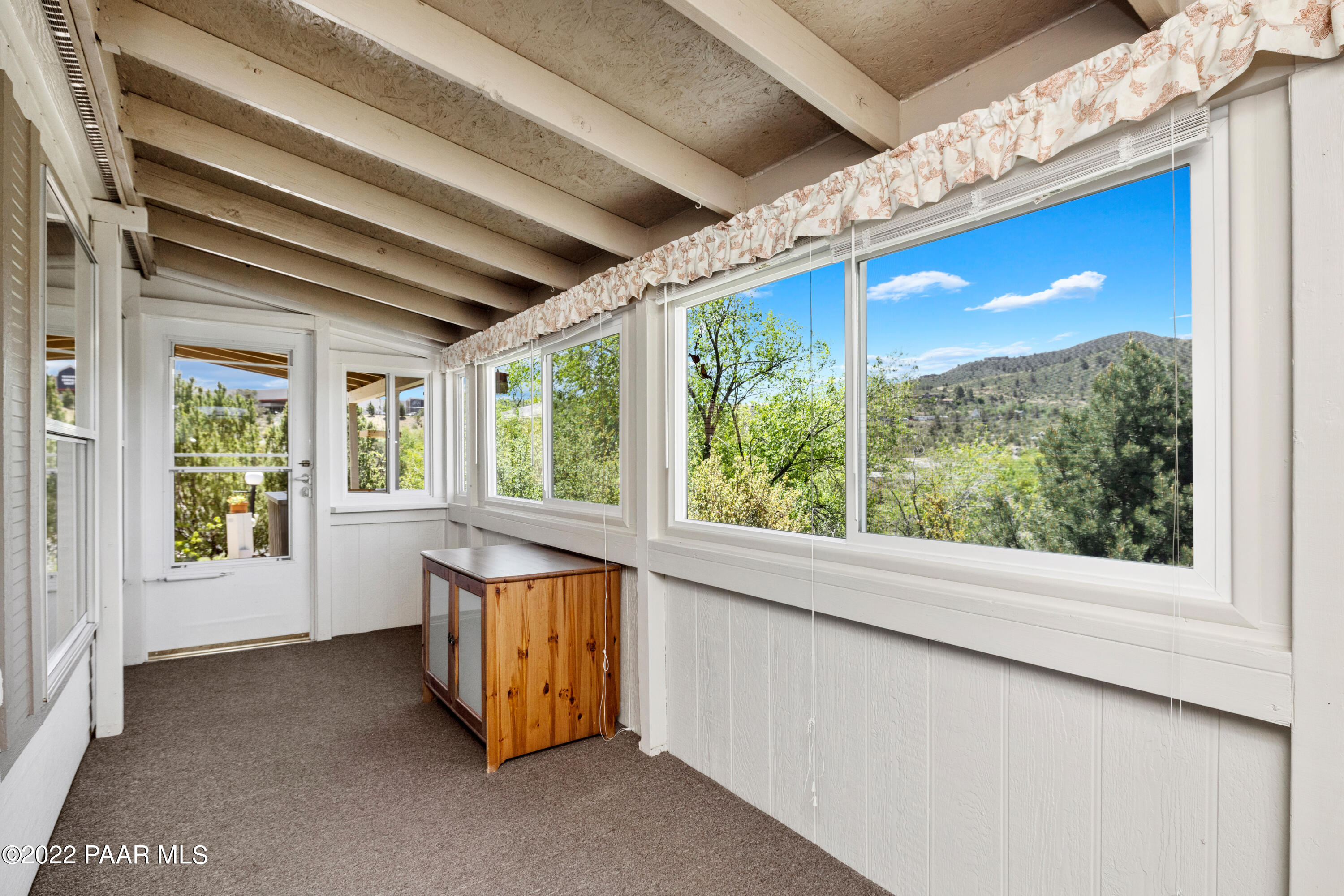 2469 River Trail Road Prescott, AZ 86301 - Photo 6 of 28 006_Arizona Room