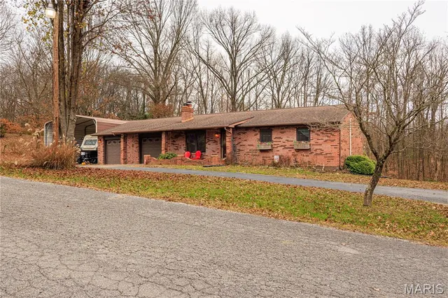 $295,000 | 651 Rolling Hills Drive, Cape Girardeau, MO 63701