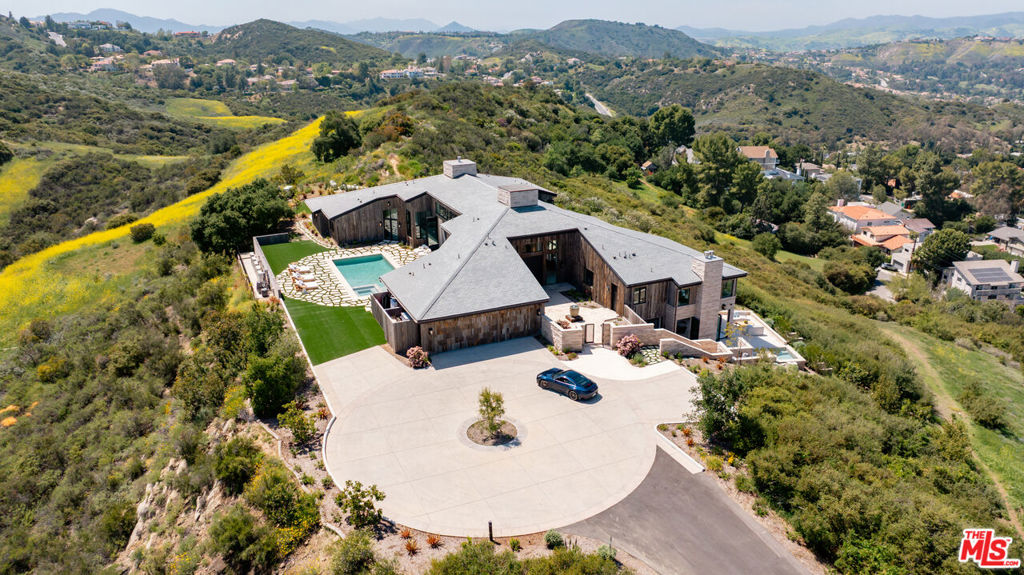 3121 Old Topanga Canyon Road Calabasas, CA 91302 - Photo 3 of 43