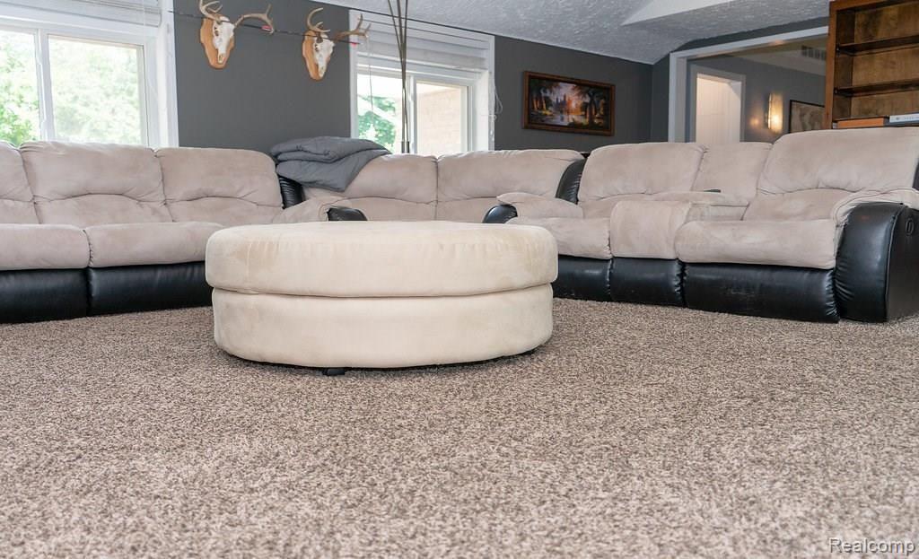 2860 Devondale Road Rochester Hills, MI 48309 - Photo 12 of 33