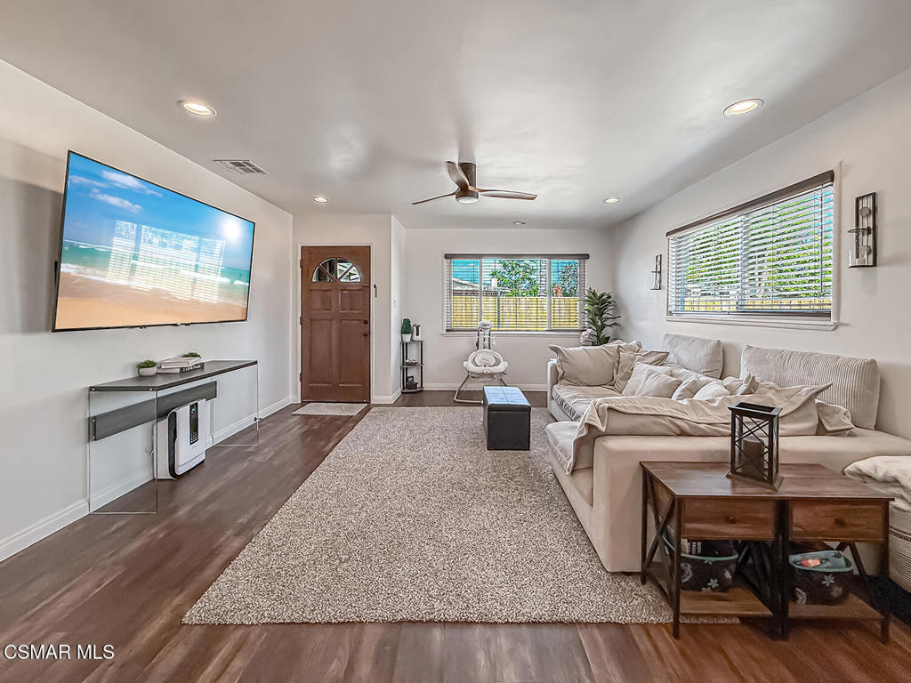 4606 Adam Road Simi Valley, CA 93063 - Photo 15 of 55