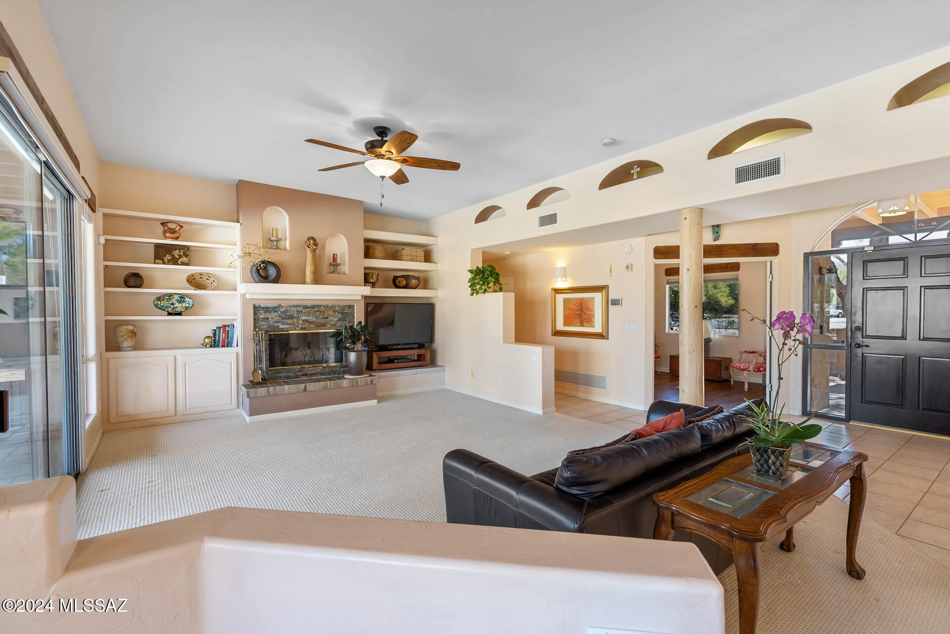 11824 East Wagon Trail Road Tucson, AZ 85749 - Photo 14 of 49
