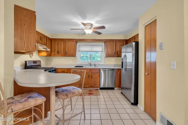 $3,850 | 4 Black Pine Lane, Brielle, NJ 08730