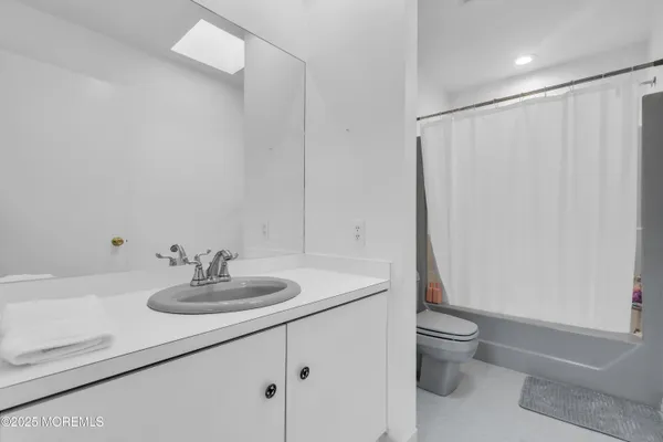 $3,850 | 4 Black Pine Lane, Brielle, NJ 08730
