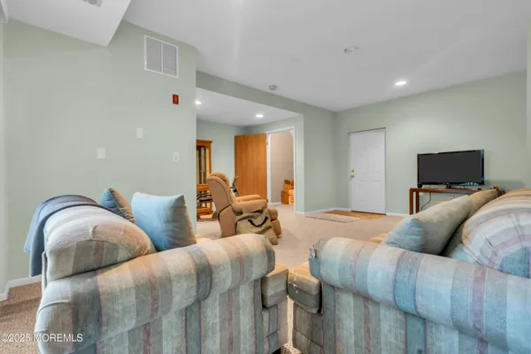 $3,850 | 4 Black Pine Lane, Brielle, NJ 08730