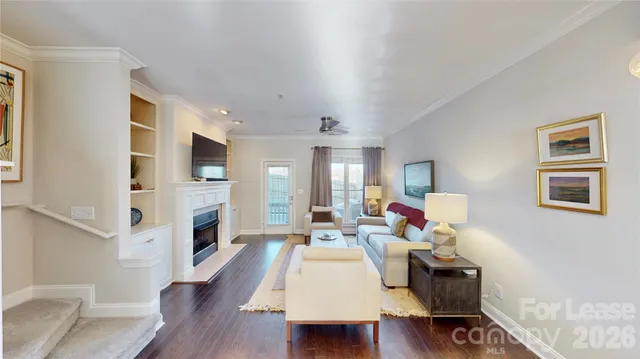 $2,700 | 1009 Park W Drive, Charlotte, NC 28209