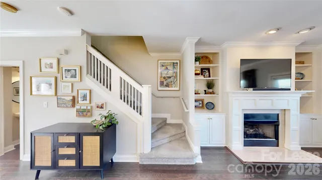 $2,700 | 1009 Park W Drive, Charlotte, NC 28209