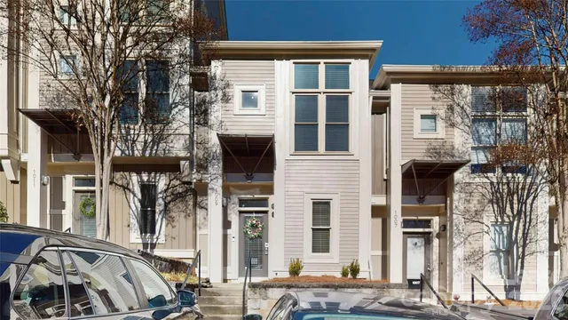 $2,700 | 1009 Park W Drive, Charlotte, NC 28209