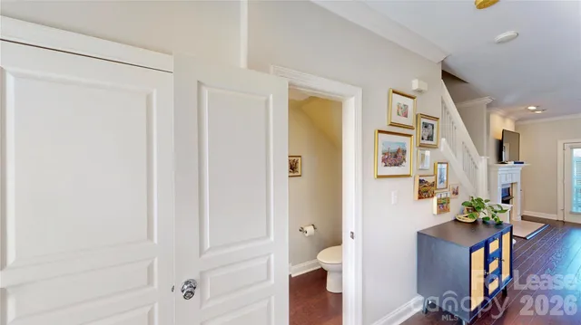 $2,700 | 1009 Park W Drive, Charlotte, NC 28209