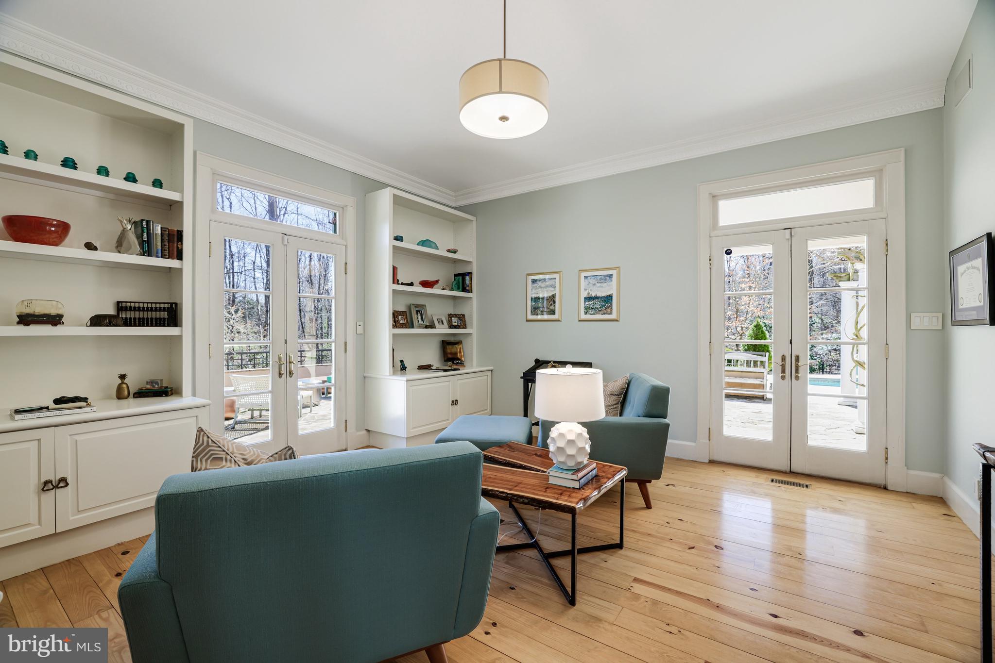 1127 Bellview Road McLean, VA 22102 - Photo 11 of 67 a living room with furniture and wooden floor