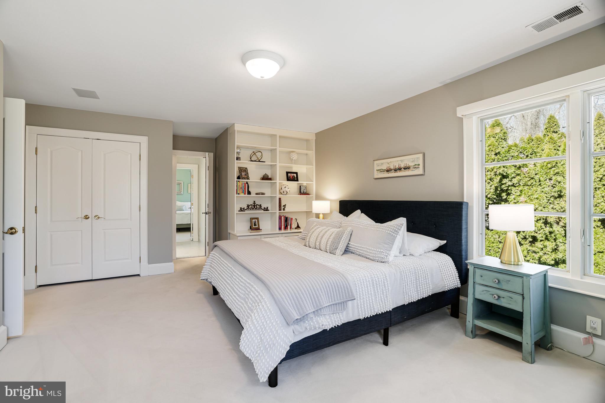 1127 Bellview Road McLean, VA 22102 - Photo 44 of 67 a bedroom with a bed and a window