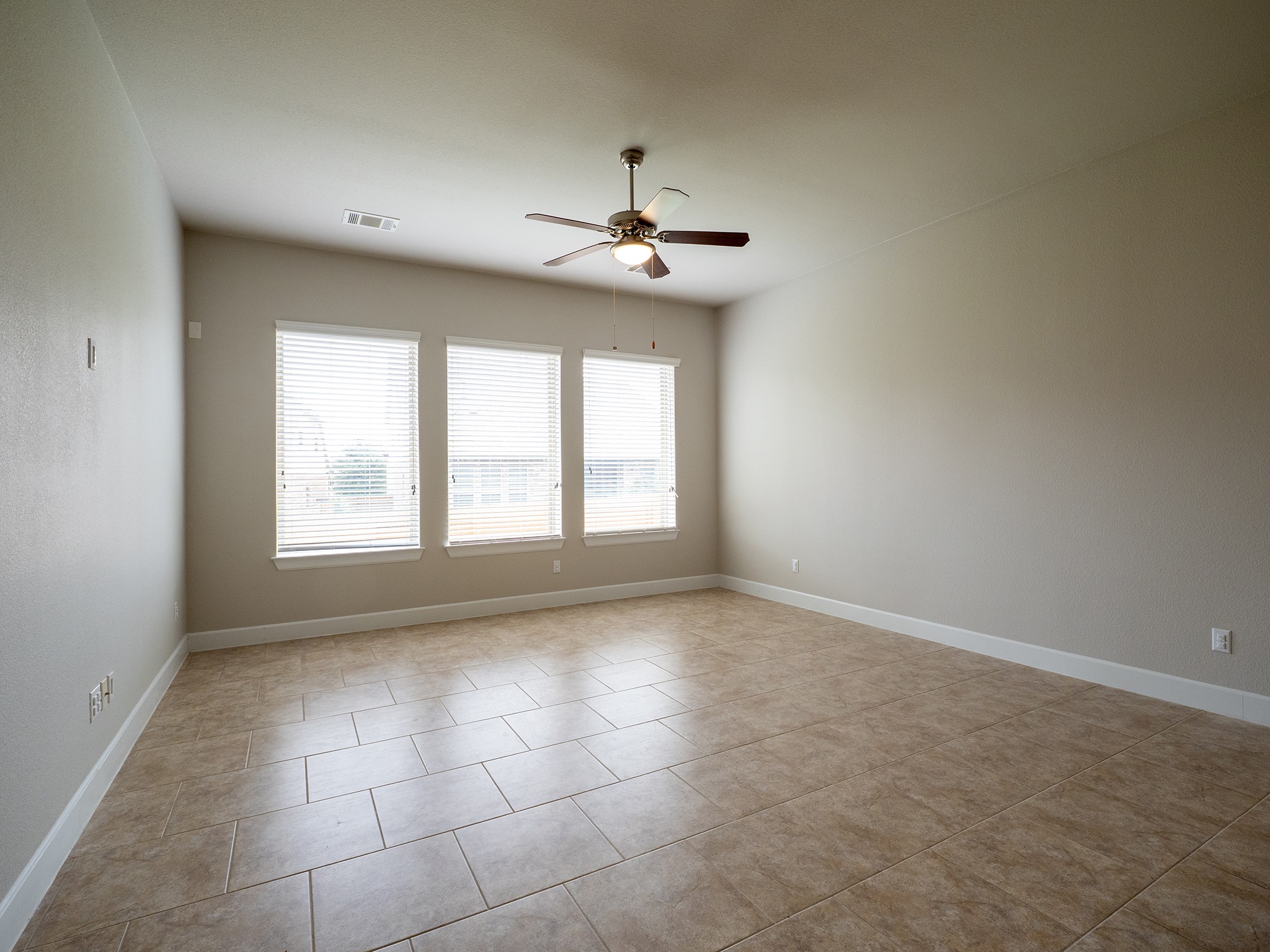 18612 Rio Chama Lane Austin, TX 78738 - Photo 8 of 27 Gallery Image 8
