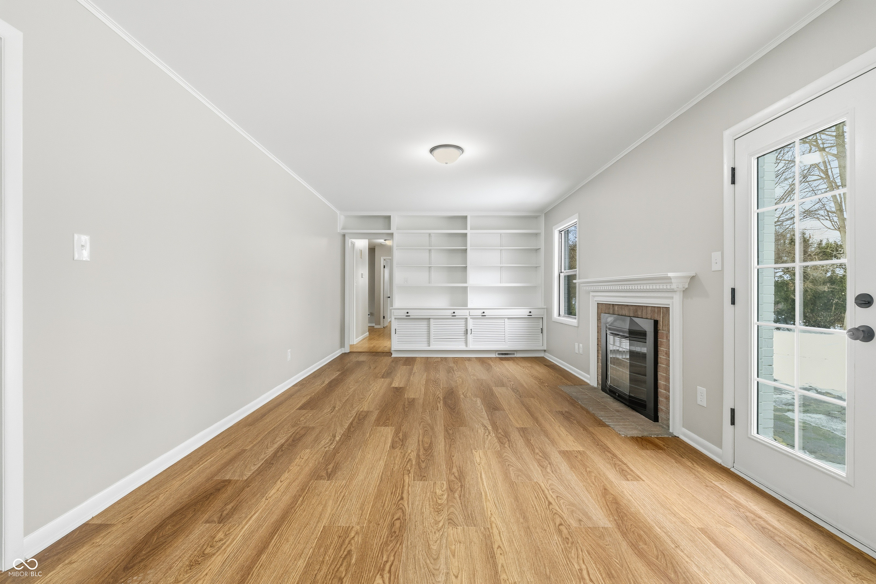 6219 Green Leaves Road Indianapolis, IN 46220 - Photo 12 of 32