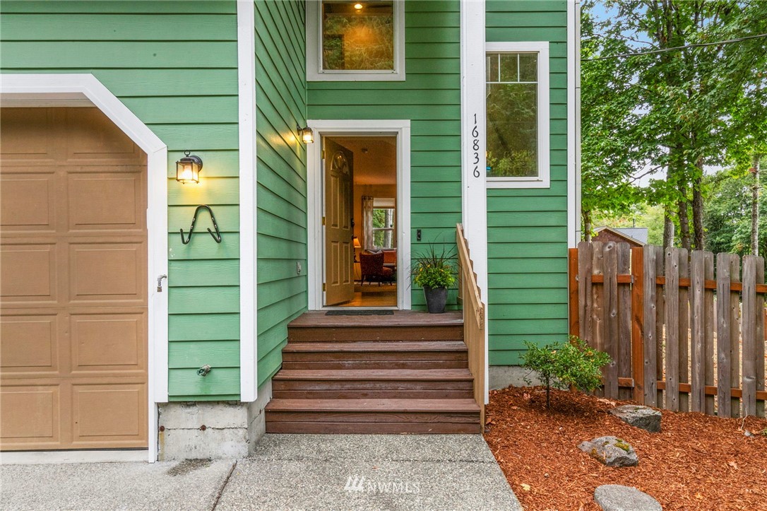 16836 Hallman Road Northwest Poulsbo, WA 98370 - Photo 2 of 25 Gallery Image 2