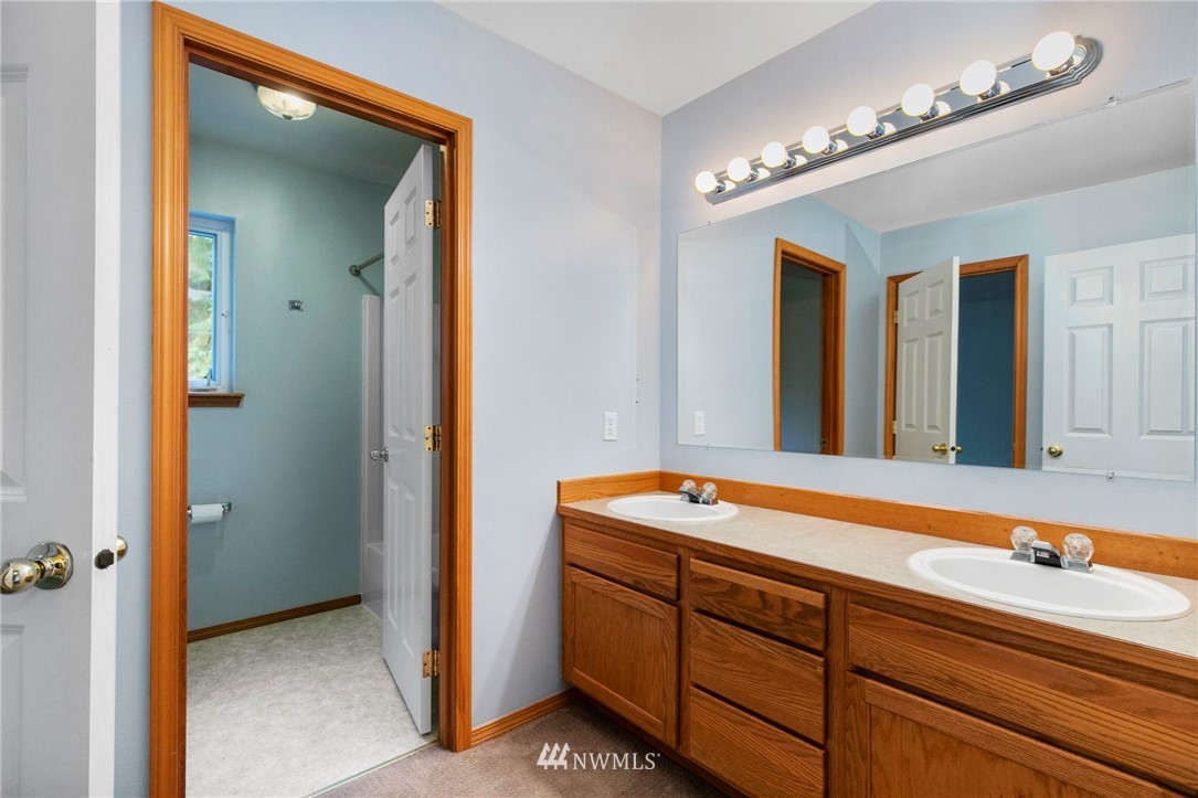 16836 Hallman Road Northwest Poulsbo, WA 98370 - Photo 16 of 25 Gallery Image 16