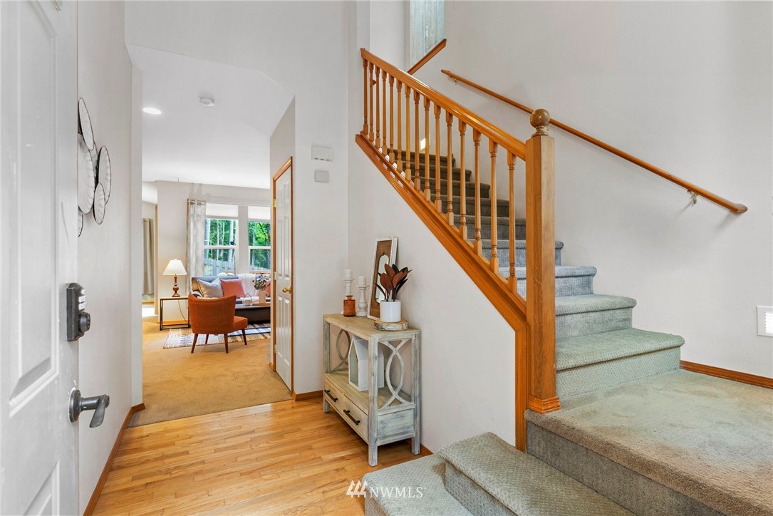 16836 Hallman Road Northwest Poulsbo, WA 98370 - Photo 3 of 25 Gallery Image 3