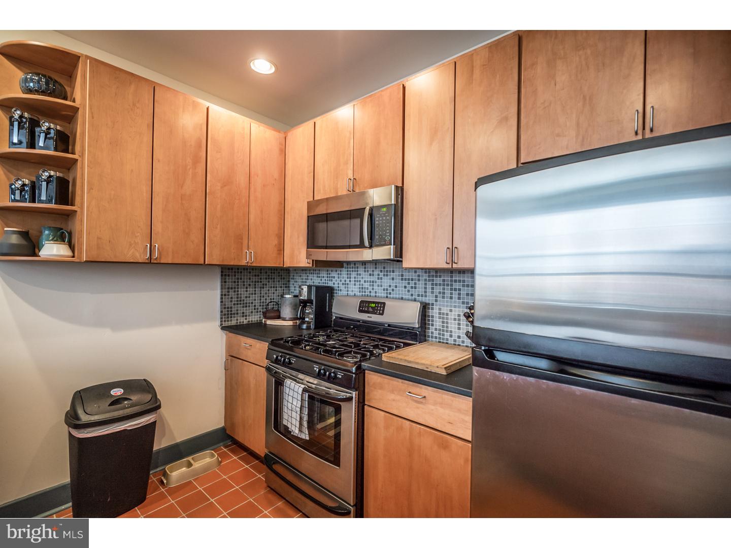 1029-33 Spruce Street, Unit 200 Philadelphia, PA 19107 - Photo 16 of 25