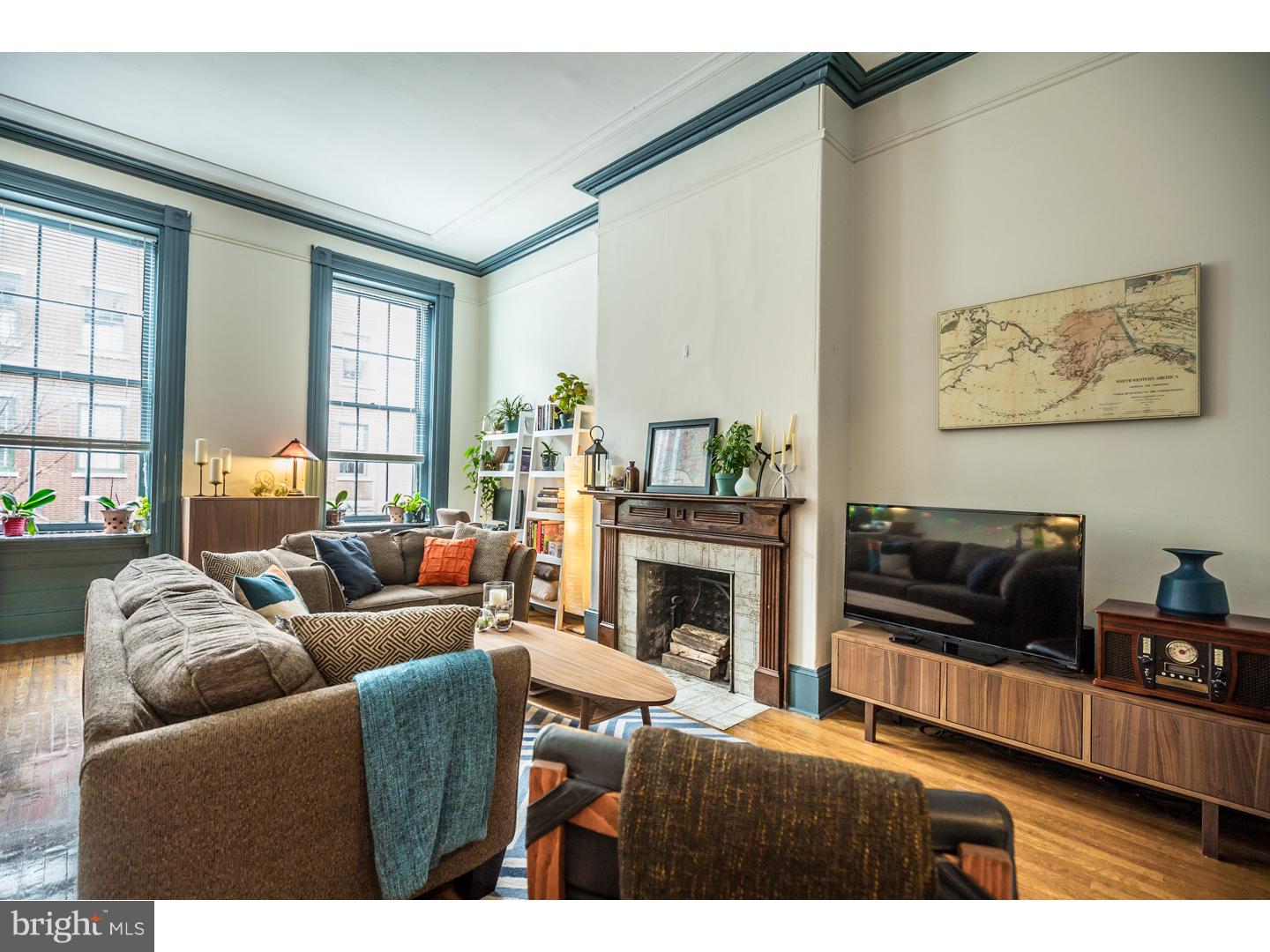 1029-33 Spruce Street, Unit 200 Philadelphia, PA 19107 - Photo 9 of 25