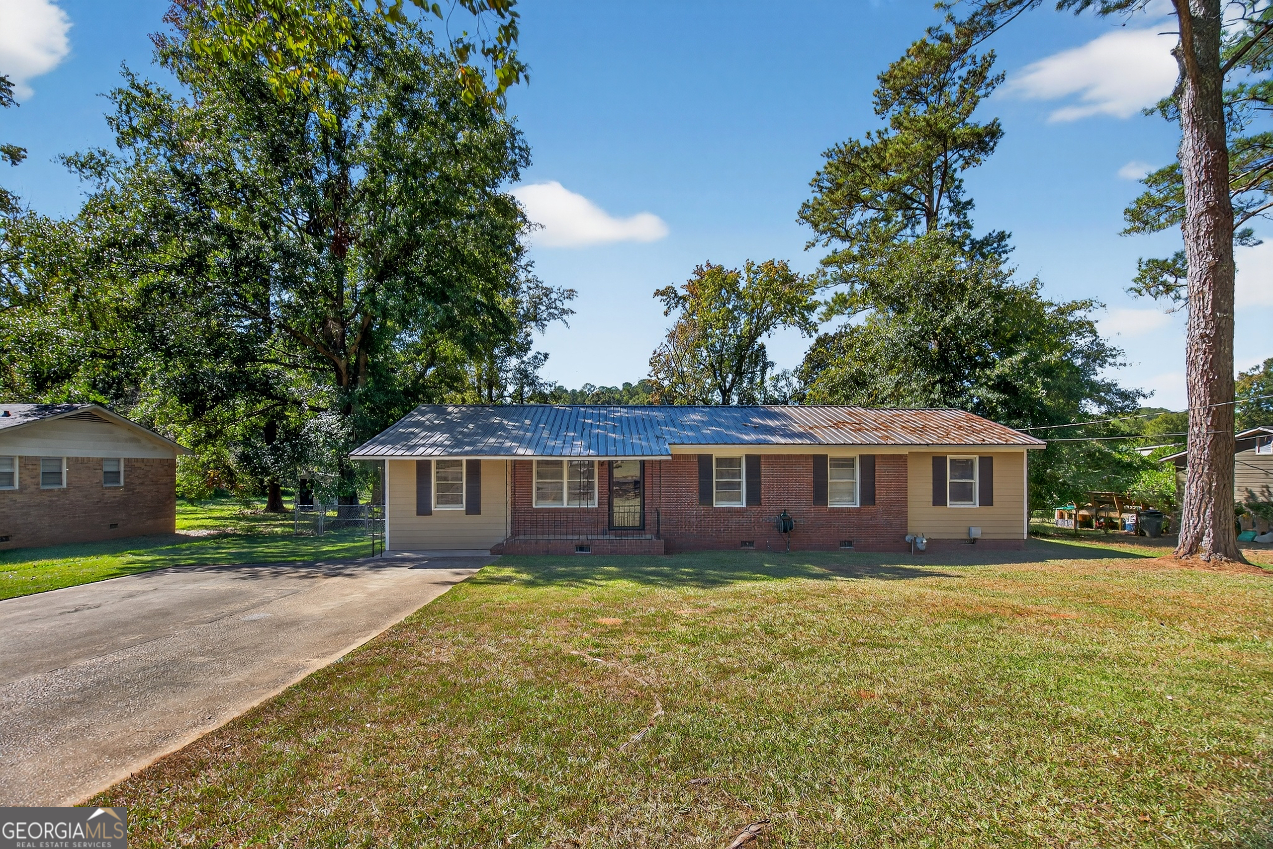 114 Briarcliff Road LaGrange, GA 30241 - Photo 2 of 29