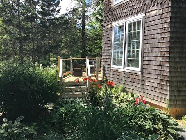 247 Point Road Hancock, ME 04640 - Photo 4 of 24 Garden blooms.
