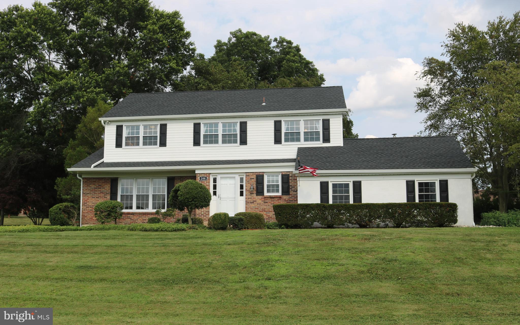 208 Cain Rue Newark, DE 19711 - Photo 2 of 23 Gallery Image 2