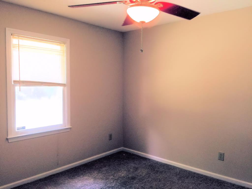628 Fieldstone Way Evans, GA 30809 - Photo 12 of 17 Bedroom, Rear Corner
